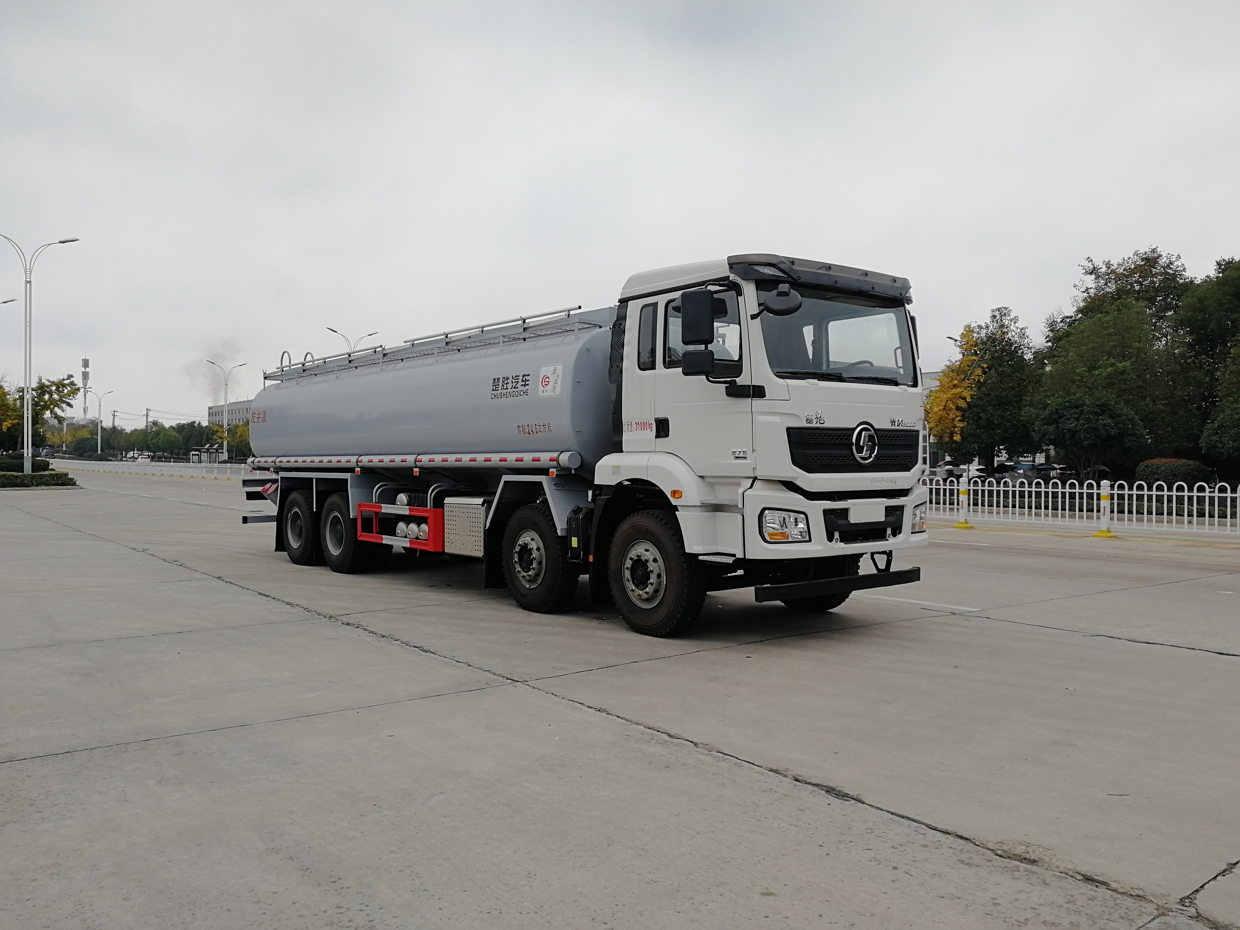 供液車，供液車廠家，專用車廠家，楚勝集團